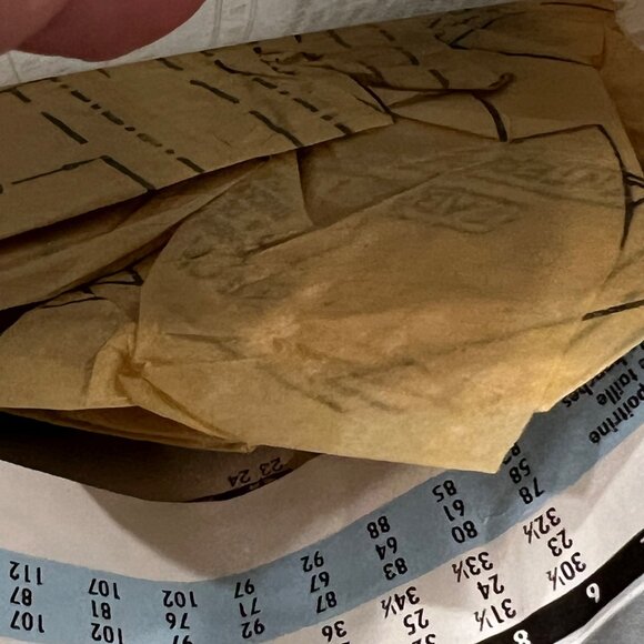 Butterick Classics 4147 Sewing Pattern 6-8-10 Misses' Petite Jumper & Top - Picture 4 of 4